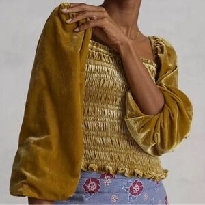 NWT Anthropologie Gold Ochre Velvet Puff Sleeve Top L